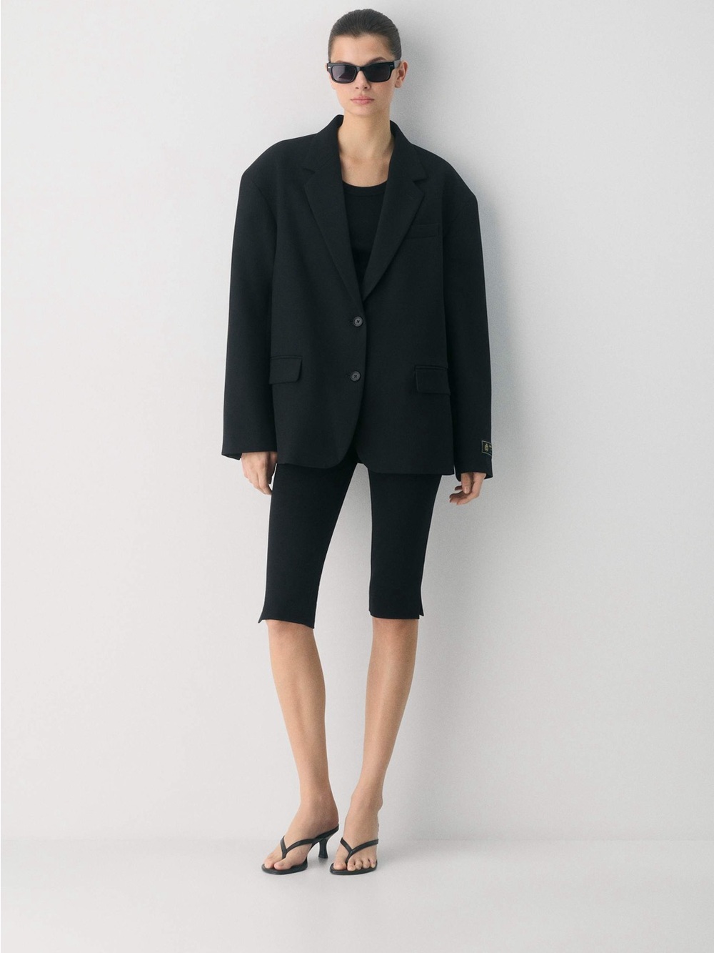 Aritzia Vogue Blazer